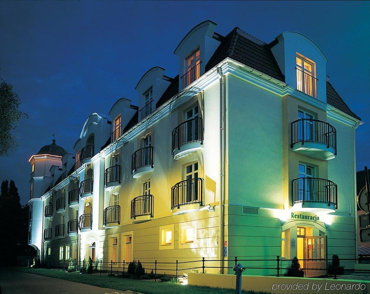 Hotel Lival Gdansk Exterior photo