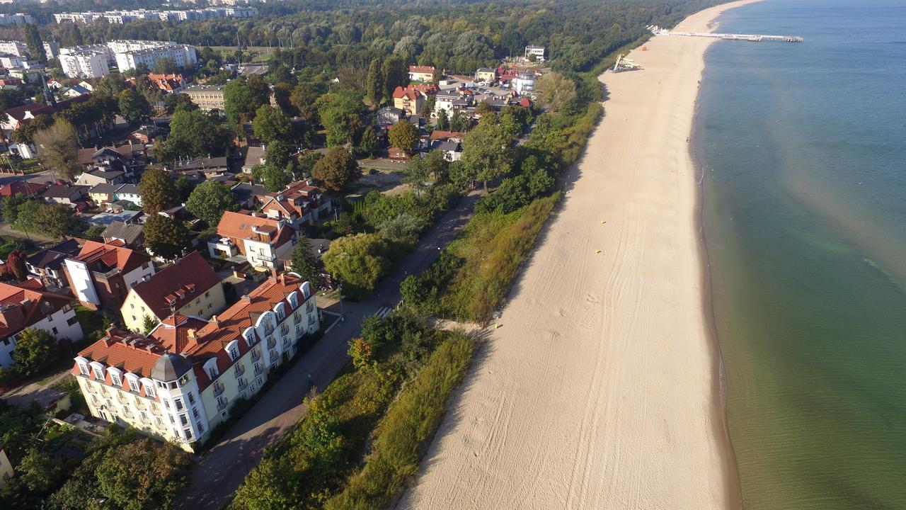 Hotel Lival Gdansk Exterior photo